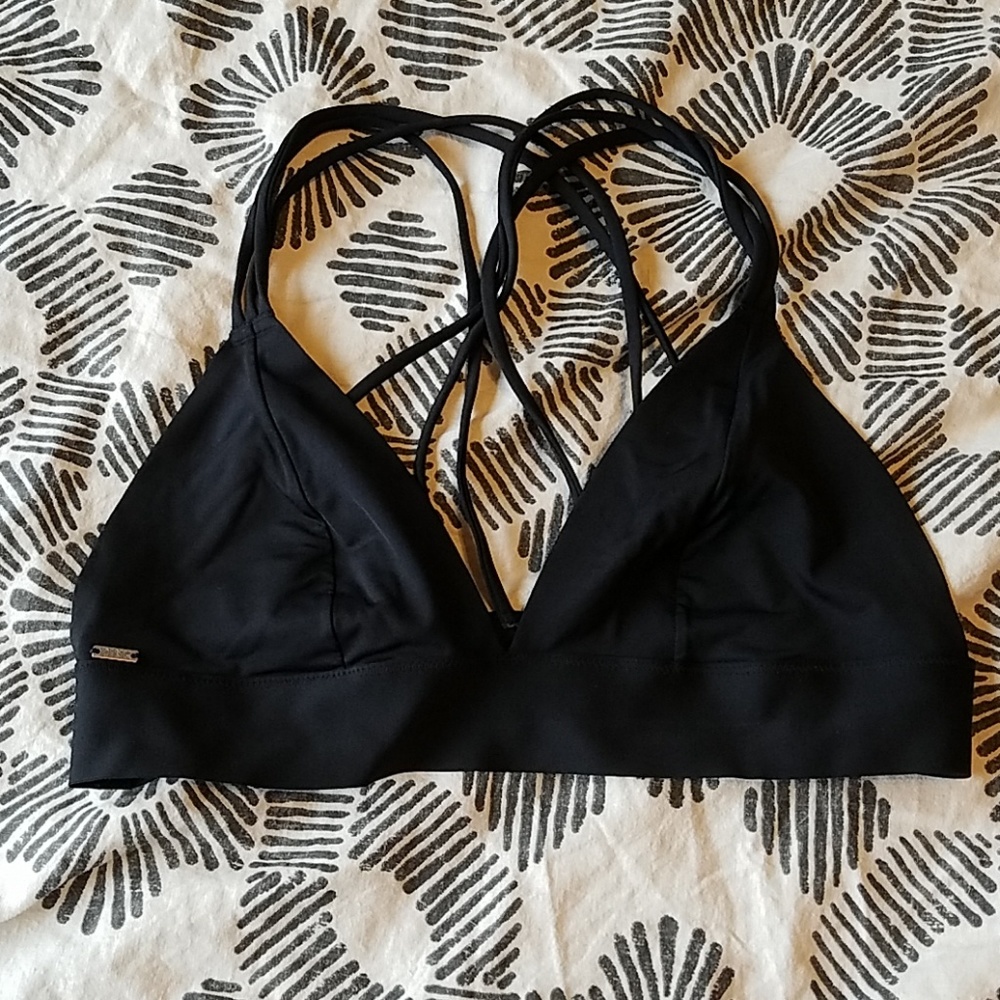 Sports bra
